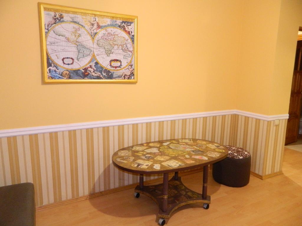 ריבנה Babylon Apartments חדר תמונה